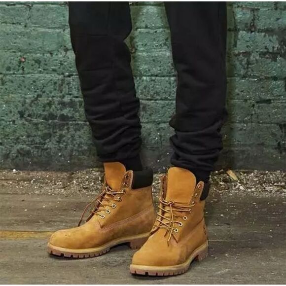 Men’s Timberland 6” Inch CLASSIC Premium BOOTS 10061 Wheat Nubuck NEW Size 8 - Picture 2 of 15